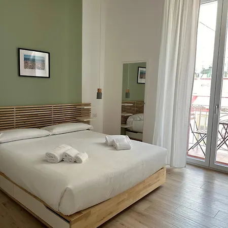 Casa Principe Amedeo 302 *